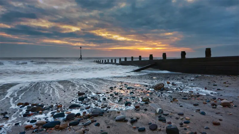 Dine Venues | Rise Hall | East Yorkshire | Hornsea Beach